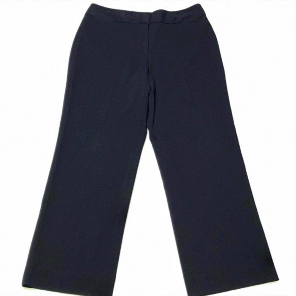 Liz Claiborne classic black pants size 6 Petite